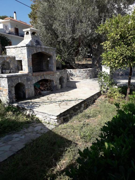 Christina Apartment Agios Konstantinos  Ngoại thất bức ảnh