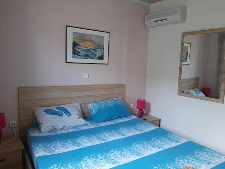 Christina Apartment Agios Konstantinos  Ngoại thất bức ảnh